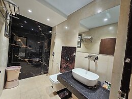 Hotel MK Vivanta