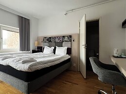 Injoy Premium Solna