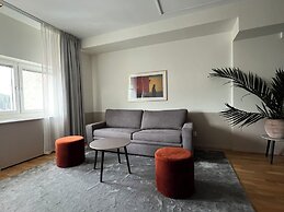 Injoy Premium Solna