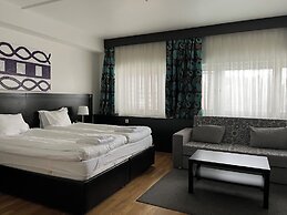 Injoy Premium Solna