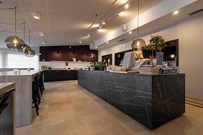 Injoy Premium Solna