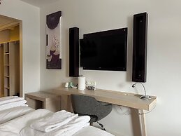 Injoy Premium Solna