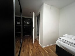 Injoy Compact Hotel Solna