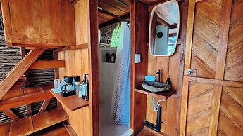 Melo Party Hostel La Barra