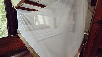 Melo Party Hostel La Barra