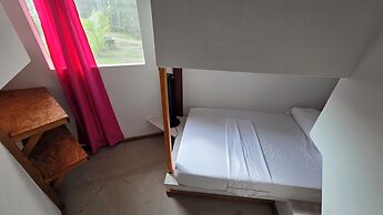 Melo Party Hostel La Barra