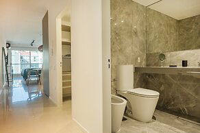 Incredible Studio Luxe Tower D902