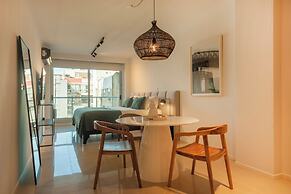 Incredible Studio Luxe Tower D902