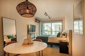 Incredible Studio Luxe Tower D902