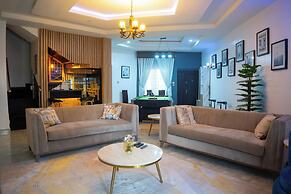 Supreme Apartments