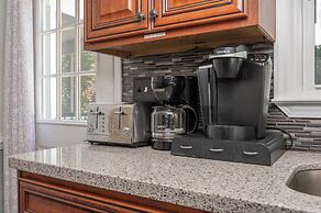 King beds Hot Tub Arcade Luxury Showers