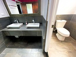 Lakeview Granada Hotel Boutique