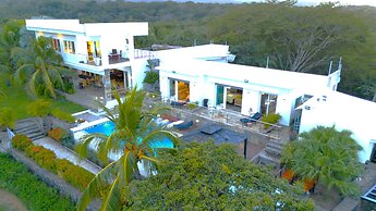 Lakeview Granada Hotel Boutique