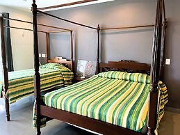 Lakeview Granada Hotel Boutique