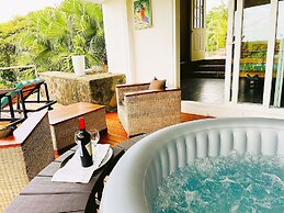Lakeview Granada Hotel Boutique