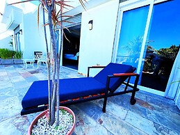 Lakeview Granada Hotel Boutique