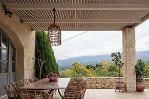 Artemis Apollonas Villa