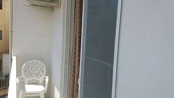 University Heights 2-bedroom Cosy Apartment