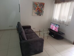 University Heights 2-bedroom Cosy Apartment