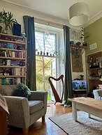 Quirky Apartment in the Heart of Leith With Garden
