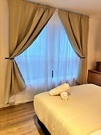 Bright & sweet unit in middle Polanco