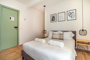 Bright & sweet unit in middle Polanco