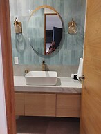 Bright & sweet unit in middle Polanco