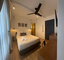 Bright & sweet unit in middle Polanco