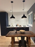 Bright & sweet unit in middle Polanco