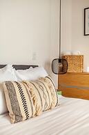 Bright & sweet unit in middle Polanco