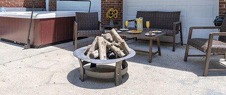 KingBed Hot Tub BBQ Games Hypoallergenic