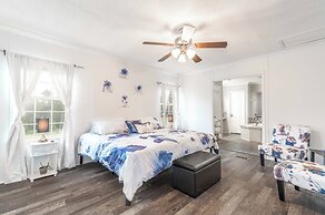 King Bed Pet Friendly BBQ Grill Peaceful