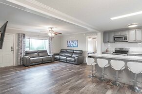 King Bed Pet Friendly BBQ Grill Peaceful