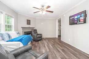 King Bed Pet Friendly BBQ Grill Peaceful