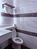 The Vine Hotel Bronx