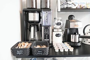 Winston Sleeps 16 - 2 Kitchens Hot Tub