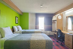 Classic Inn By OYO I- 240 Near Memphis Airport