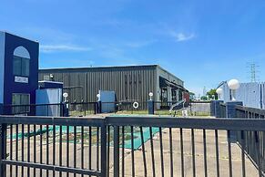 Classic Inn By OYO I- 240 Near Memphis Airport