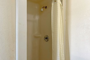 Classic Inn By OYO I- 240 Near Memphis Airport