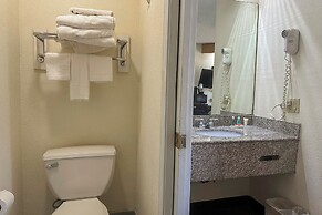 Classic Inn By OYO I- 240 Near Memphis Airport