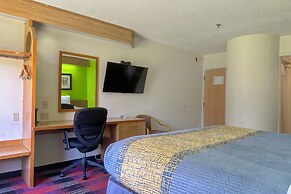 Classic Inn By OYO I- 240 Near Memphis Airport