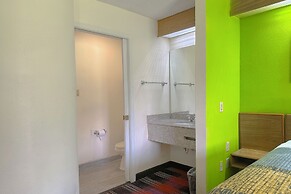 Classic Inn By OYO I- 240 Near Memphis Airport