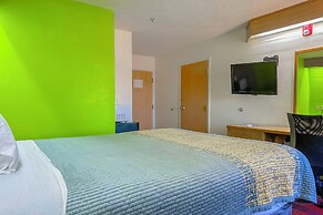 Classic Inn By OYO I- 240 Near Memphis Airport