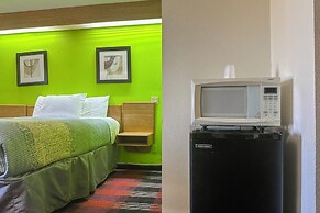 Classic Inn By OYO I- 240 Near Memphis Airport