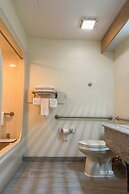 Classic Inn By OYO I- 240 Near Memphis Airport