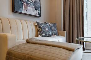 RS Suites - Fashion District