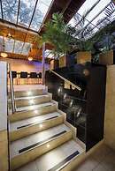 Park Lleras 11br Pool Jacuzzi