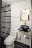 Park Lleras 11br Pool Jacuzzi