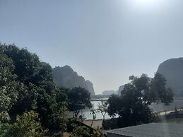 Trang an pristine view homestay