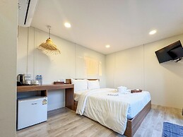 Charome Resort